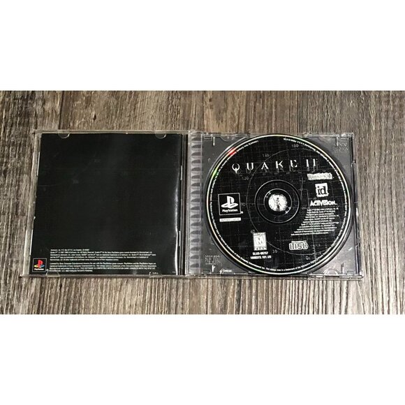 Quake II 2 (Sony PlayStation 1, 1999) CIB Complete w/ Manual Tested Perfect - Picture 3 of 4
